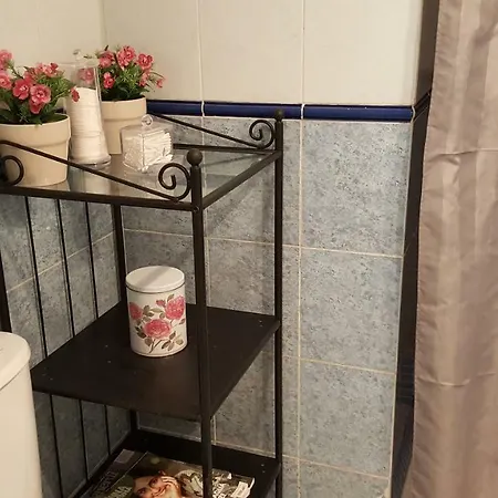 Cozy Studio With Garden Apartman