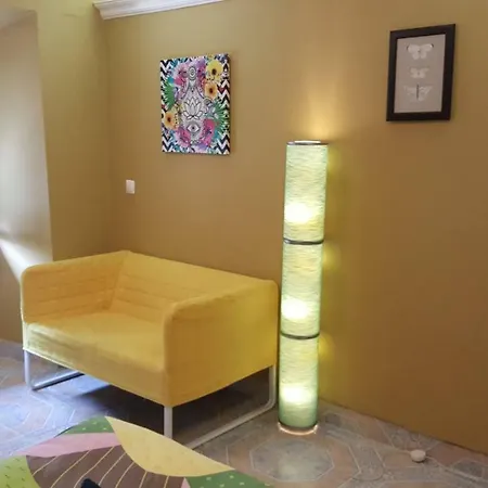 شقة Cozy Studio With Garden
